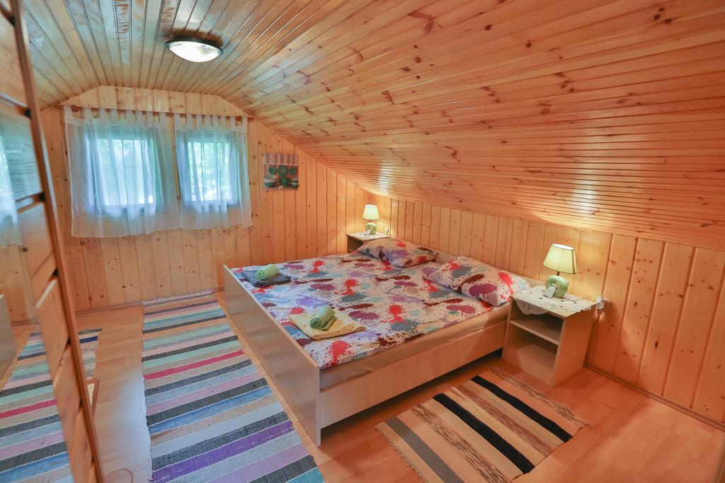 Holiday Home Trzan Йосипдол Екстер'єр фото